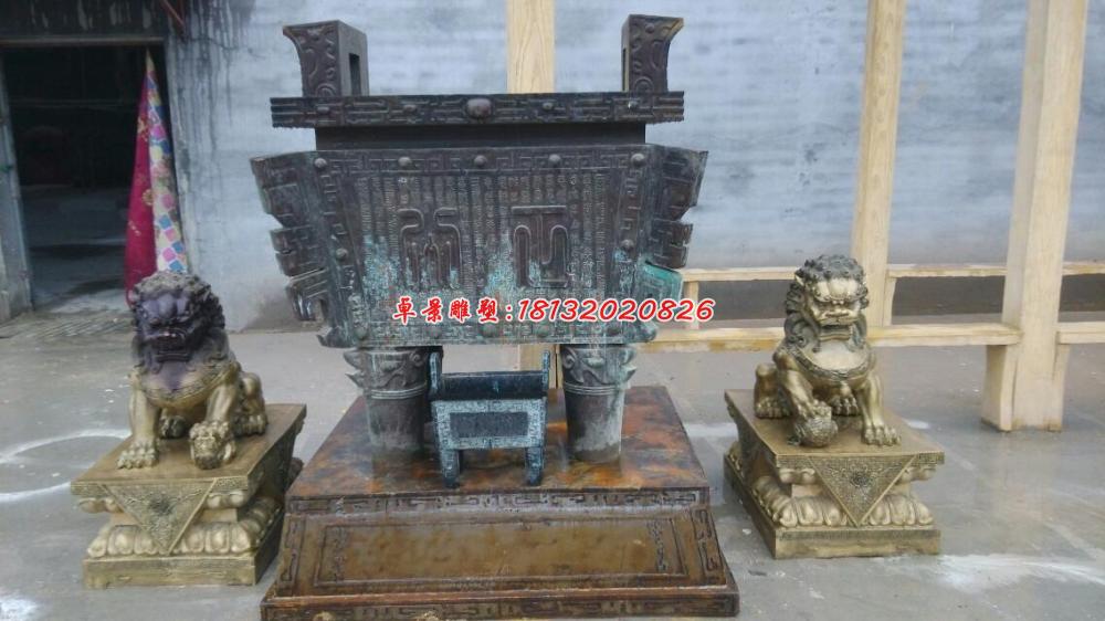 青銅鼎，四腳鼎，廣場銅鼎雕塑