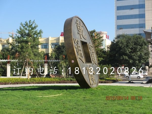 銅錢銅雕，乾隆通寶雕塑
