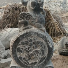 青石門墩，仿古抱鼓石