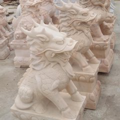麒麟雕塑，晚霞紅麒麟石雕