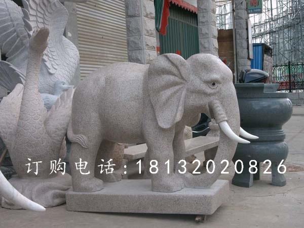 大理石小象，公園動物石雕