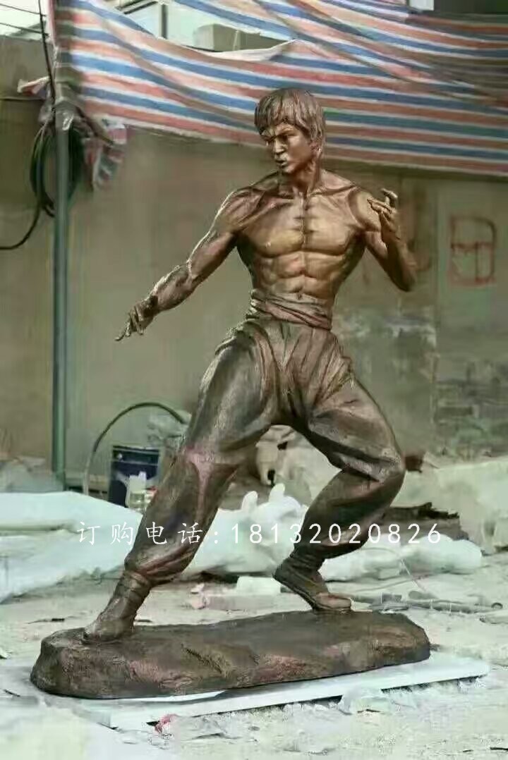 李小龍雕塑，玻璃鋼仿銅人物雕塑