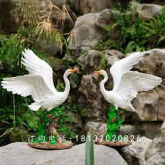 玻璃鋼白鷺雕塑，玻璃鋼仿真動(dòng)物