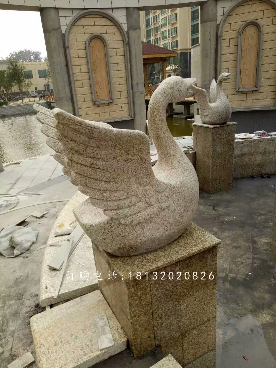 砂巖天鵝雕塑，小區(qū)景觀動物石雕