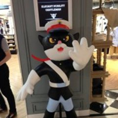 黑貓警長雕塑，玻璃鋼動畫人物雕塑