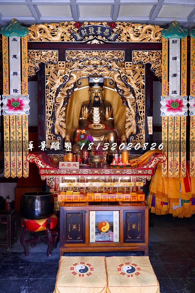 財(cái)神銅雕，鎏金財(cái)神