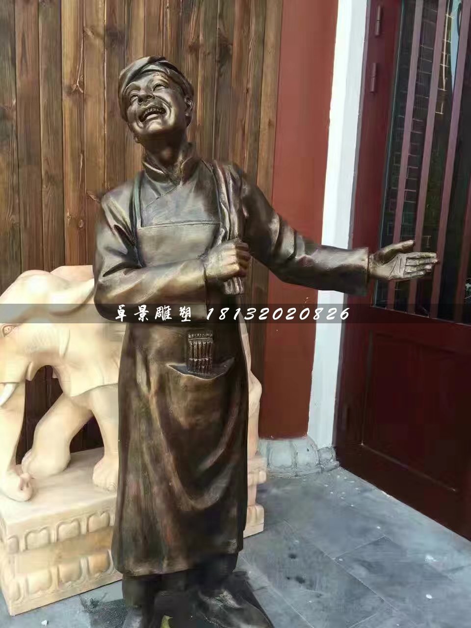 店小二銅雕,飯店門(mén)口人物銅雕 (1)
