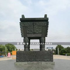廣場(chǎng)銅鼎，方鼎銅雕
