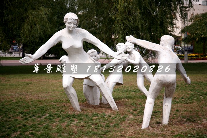 老鷹捉小雞石雕，公園小品石雕