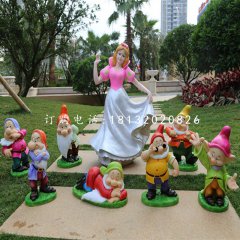 公園卡通人物，玻璃鋼白雪公主七個(gè)小矮人雕塑