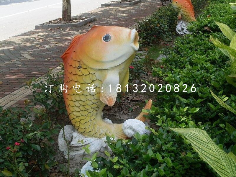 玻璃鋼鯉魚，動(dòng)物雕塑
