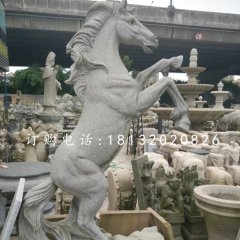 青石立馬雕塑，廣場石雕馬