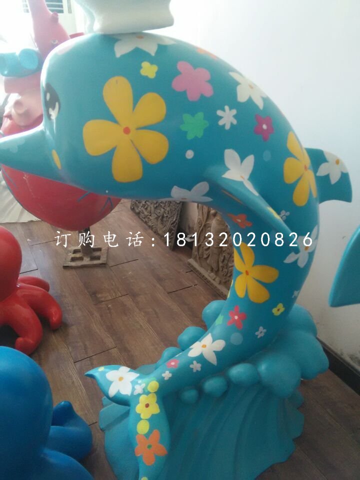 彩繪小海豚雕塑，玻璃鋼動物