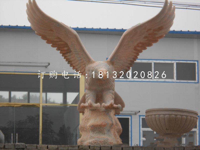 雄鷹石雕，晚霞紅老鷹石雕