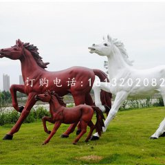 玻璃鋼奔馬，公園仿真動(dòng)物雕塑