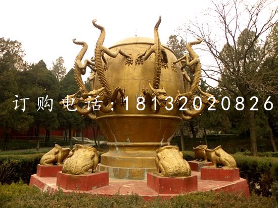 地動(dòng)儀銅雕，校園雕塑.jpg
